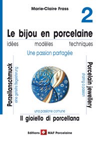 livre de bijoux en porcelaine avec peinture sur porcelaine